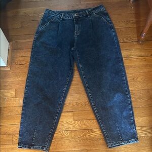 Women’s blue jeans, loose fit size 12